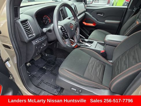 Used 2024 Nissan Frontier Pro-X w/ Pro Convenience Package RWD image 17