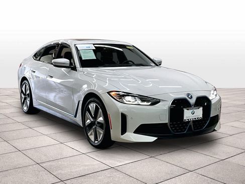 Used 2023 BMW i4 eDrive35 RWD image 2