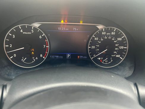Used 2021 Nissan Altima 2.5 SR FWD image 15