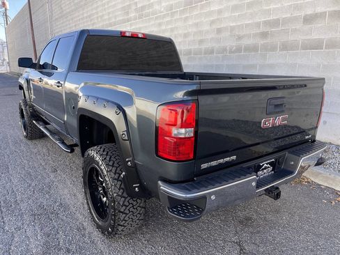 Used 2017 GMC Sierra 1500 SLE image 8