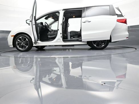 Used 2024 Honda Odyssey Elite image 53