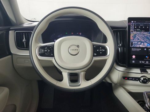 Used 2026 Volvo XC60 B5 Ultra w/ Protection Package Premier AWD/4WD image 16