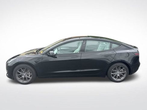 Used 2021 Tesla Model 3 Standard Range Plus RWD image 6