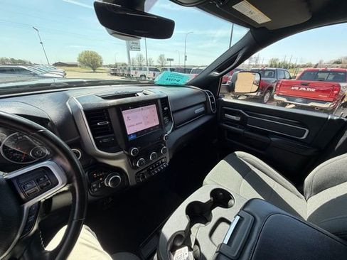 Used 2022 RAM 2500 Big Horn w/ Towing Technology Group B AWD/4WD image 16