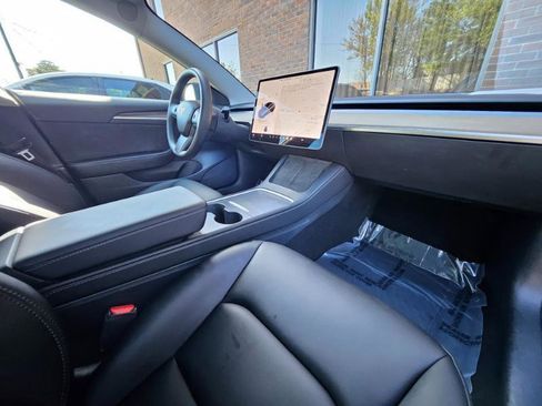 Used 2023 Tesla Model 3 Standard Range image 50