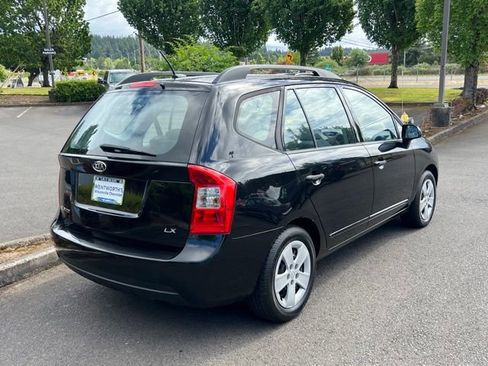 Used 2009 Kia Rondo LX FWD image 8