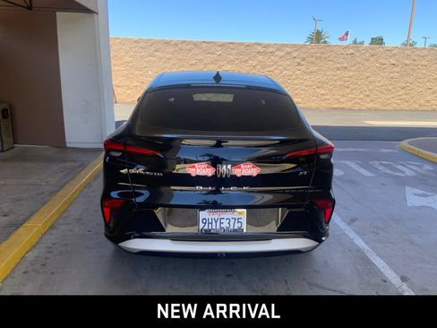 Used 2024 Buick Envista Sport Touring w/ Convenience I Package FWD image 5