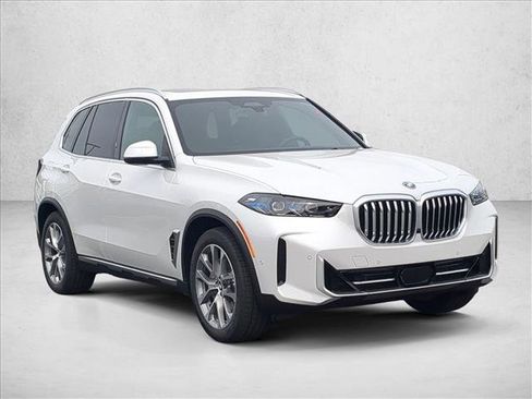 New 2026 BMW X5 xDrive50e w/ Executive Package image 7