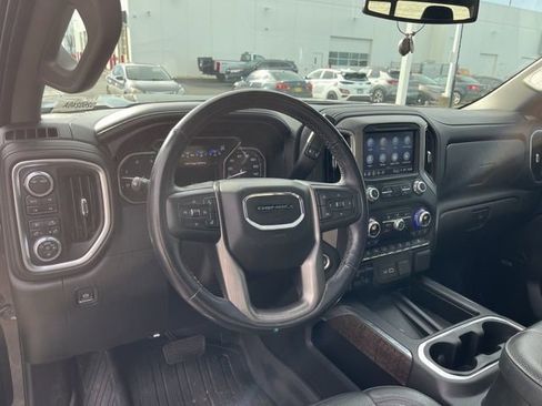 Used 2022 GMC Sierra 3500 Denali image 12