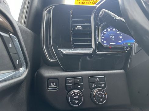 Used 2023 Chevrolet Silverado 1500 LT Trail Boss w/ Convenience Package II image 13