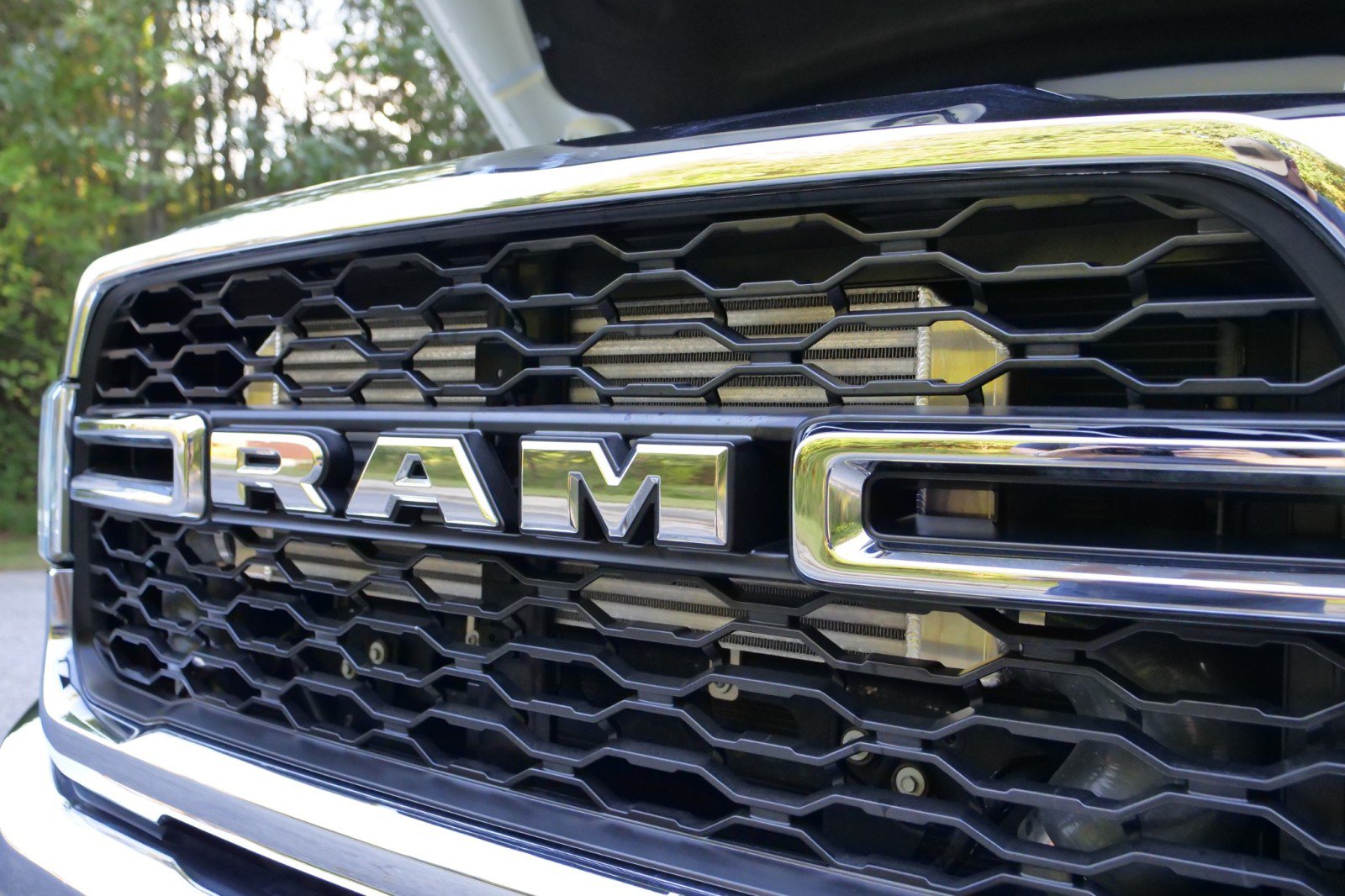 Used 2023 RAM 3500 Tradesman w/ Chrome Appearance Group AWD/4WD image 9
