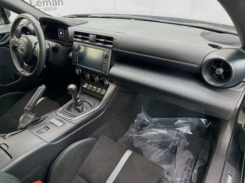Used 2024 Toyota GR86 Premium image 26
