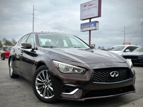 Used 2018 INFINITI Q50 Luxe RWD image 1