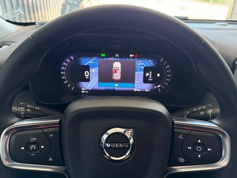 Used 2023 Volvo XC40 B5 Ultimate w/ Protection Package Premier AWD/4WD image 26