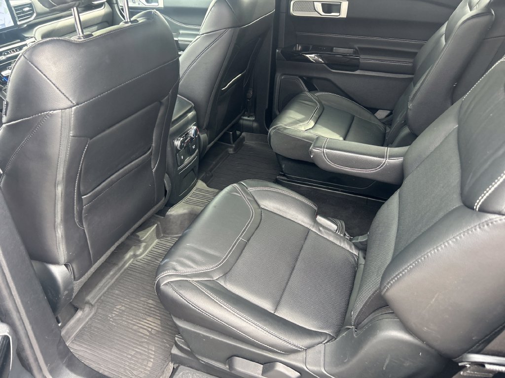 Used 2022 Ford Explorer ST w/ Equipment Group 401A AWD/4WD image 30