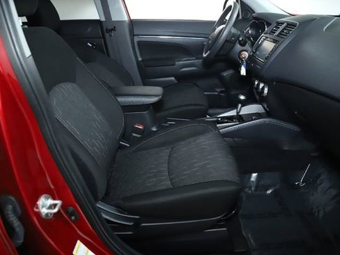 Used 2024 Mitsubishi Outlander Sport LE image 28