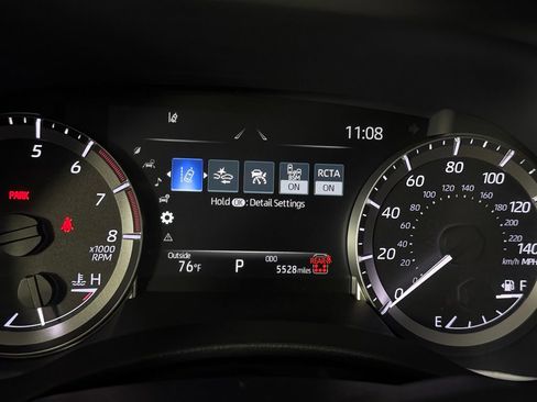 Used 2026 Toyota Highlander XLE AWD/4WD image 14