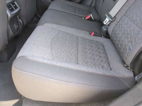 Used 2022 Chevrolet Equinox LT FWD image 24