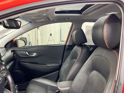 Used 2020 Hyundai Kona Limited image 19