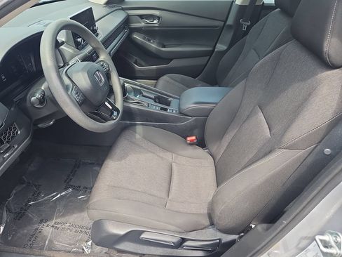 Certified 2023 Honda Accord LX image 25