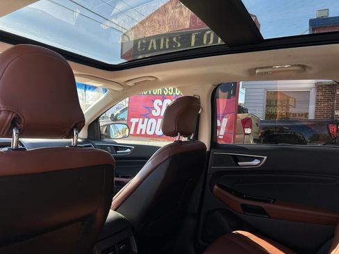 Used 2017 Ford Edge Titanium w/ Equipment Group 301A image 20