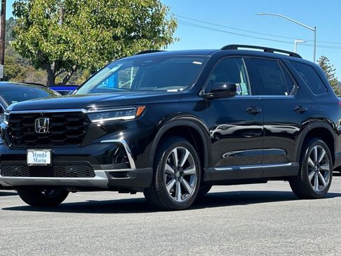 New 2025 Honda Pilot Elite image 8