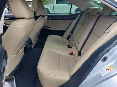 Used 2017 Lexus IS 200t RWD image 17