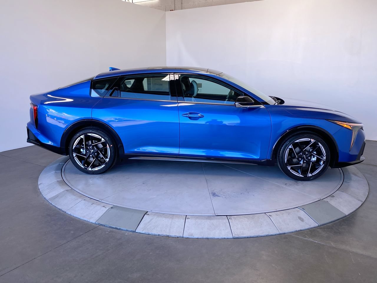 New 2026 Kia K4 GT-Line FWD image 6