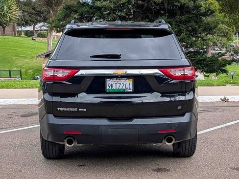 Used 2020 Chevrolet Traverse LT image 10
