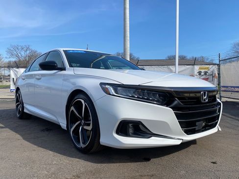 Certified 2022 Honda Accord Sport image 28