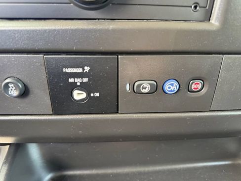Certified 2023 Chevrolet Express 2500 w/ Driver Convenience Package RWD image 18
