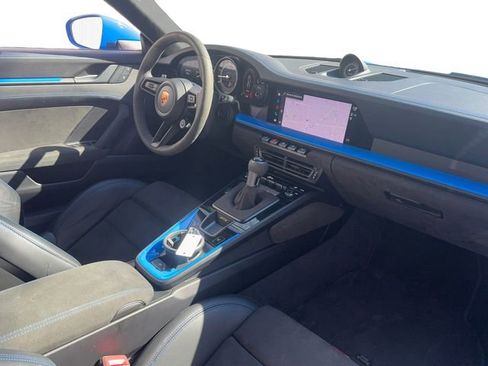 Used 2022 Porsche 911 GT3 image 11