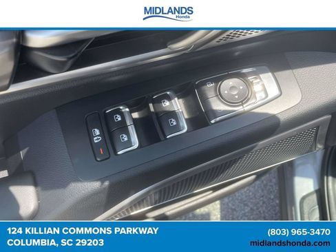 Used 2025 Kia Telluride S FWD image 19