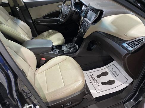 Used 2017 Hyundai Santa Fe Sport w/ 2.4L Tech Package 04 image 22