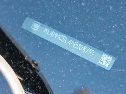 Used 2022 Buick Encore GX Preferred w/ Cold Weather Comfort Package image 27