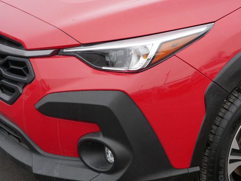 Used 2024 Subaru Crosstrek 2.0i Premium image 16