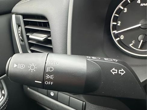 New 2026 Nissan Rogue SV w/ SV Premium Package image 13