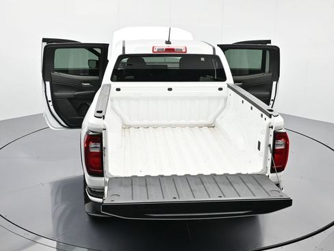 Certified 2024 GMC Canyon Elevation image 46