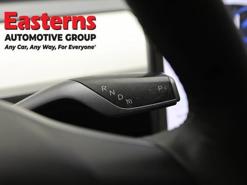 Used 2021 Tesla Model Y Long Range AWD/4WD image 13