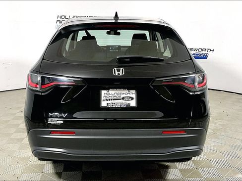 Used 2025 Honda HR-V LX image 4