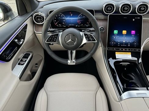 New 2026 Mercedes-Benz GLC 300 4MATIC image 12