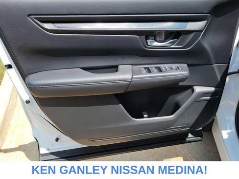 Used 2023 Honda CR-V LX image 37