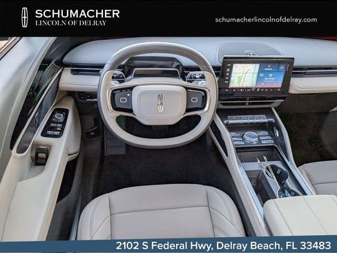 New 2025 Lincoln Nautilus Premier AWD/4WD image 13