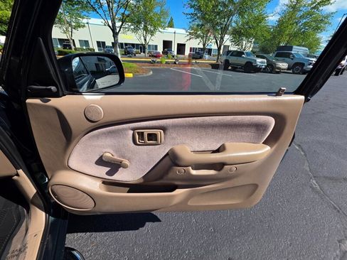 Used 2002 Toyota Tacoma 4x4 Regular Cab w/ Enhancement Pkg image 34