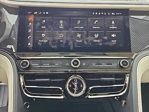 New 2025 Bentley Flying Spur Plug-In Hybrid image 26