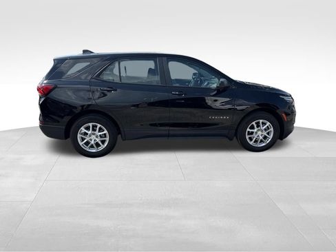 Used 2023 Chevrolet Equinox LS w/ LPO, Cargo Package FWD image 8
