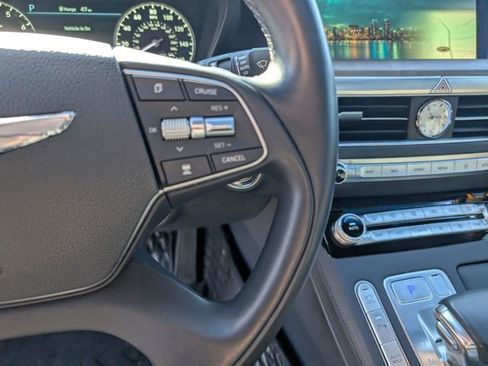 Used 2021 Genesis G90 5.0 Ultimate image 18