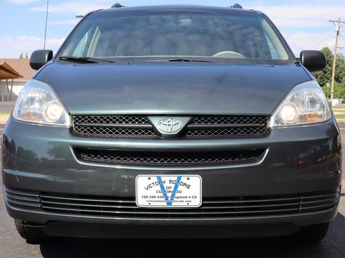 Used 2005 Toyota Sienna LE w/ LE Pkg 4 AWD/4WD image 13