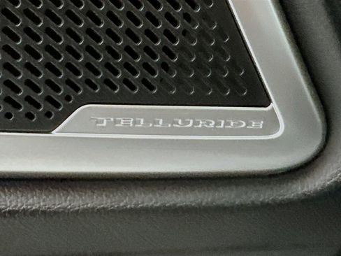 Used 2023 Kia Telluride S AWD/4WD image 20
