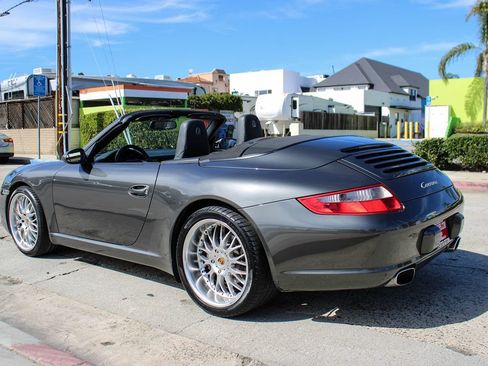 Used 2008 Porsche 911 Cabriolet image 3